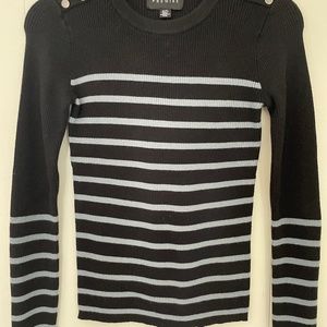 Brand New PREMISE sweater